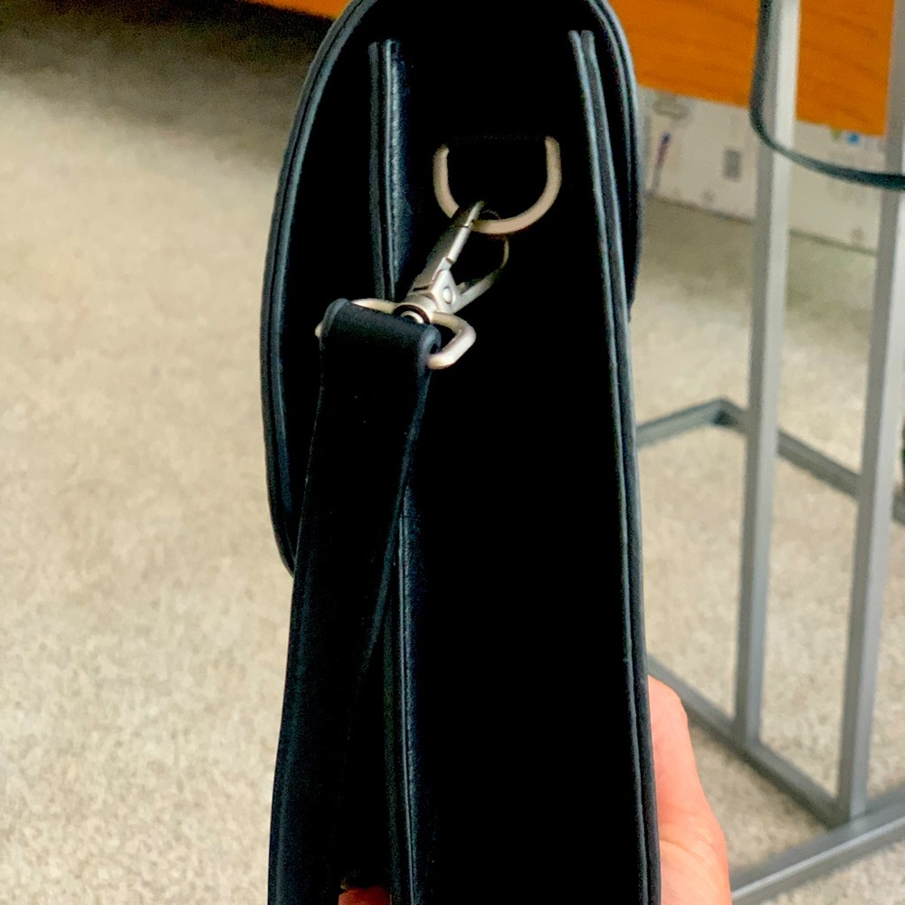 Black Pixie Mood 8x10 several pockets Gianna cross body